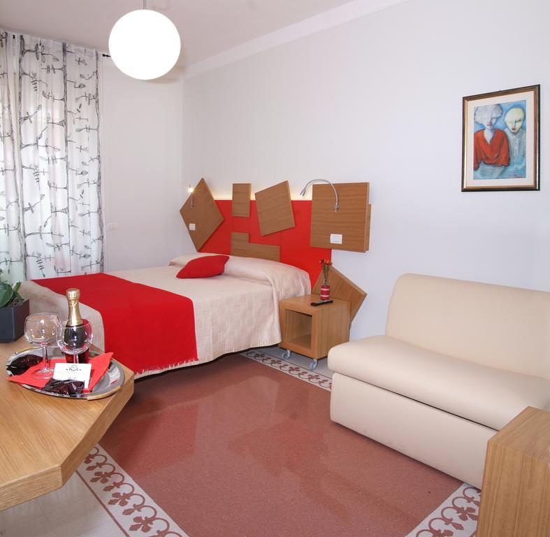 ローマ Adriano Augusto Bed & Breakfast 部屋 写真