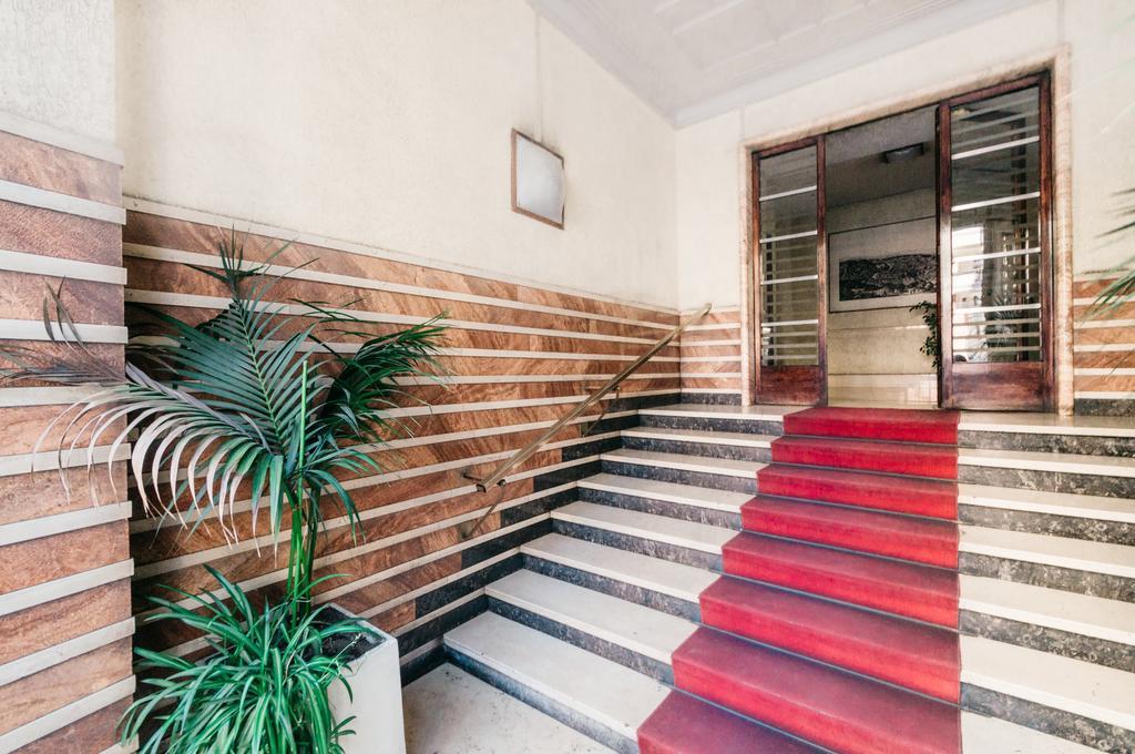 ローマ Adriano Augusto Bed & Breakfast エクステリア 写真